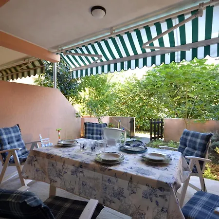 Villaggio Montecarlo Διαμέρισμα