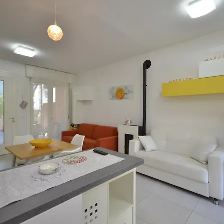 Apartment Villaggio Montecarlo *